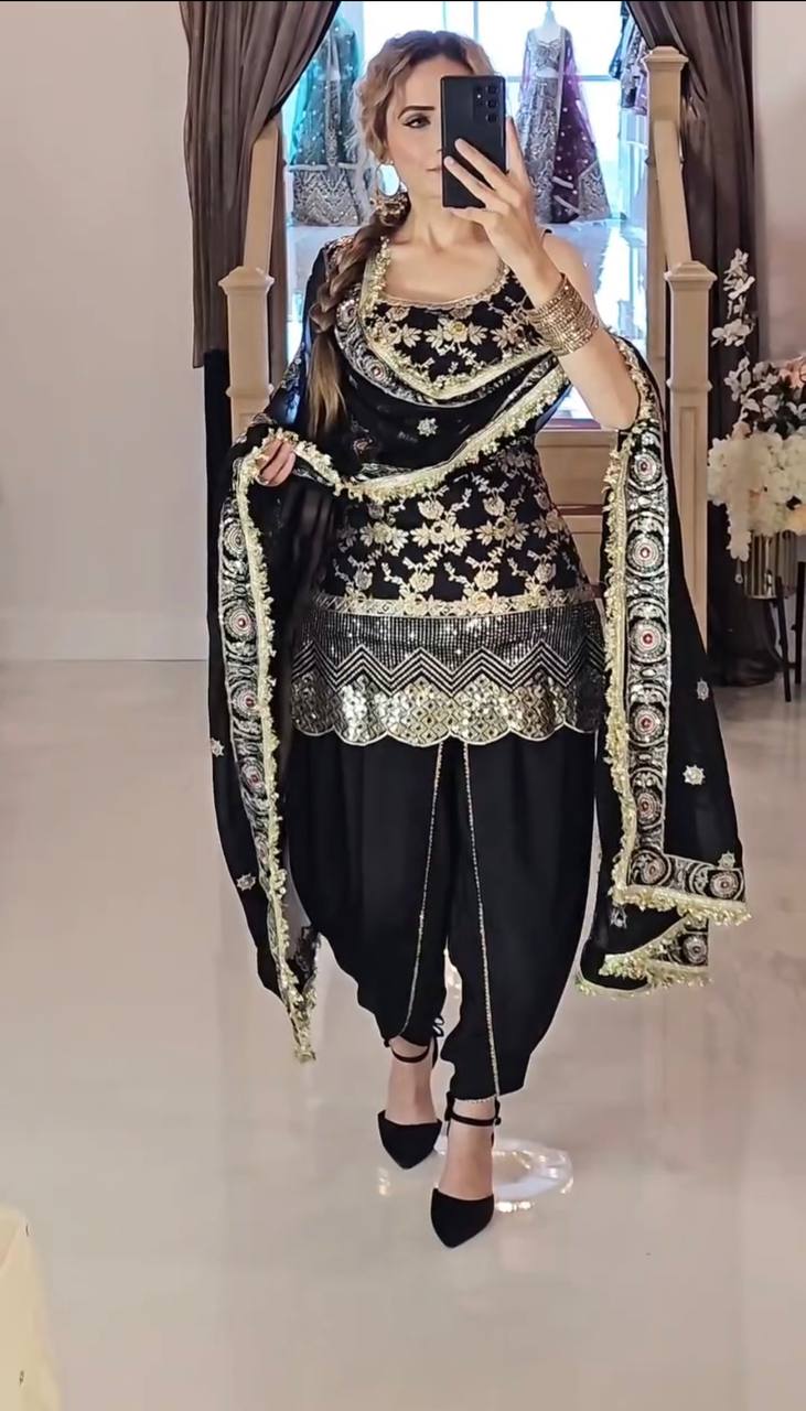 Regal Obsidian Floral Hand-Crafted Ensemble